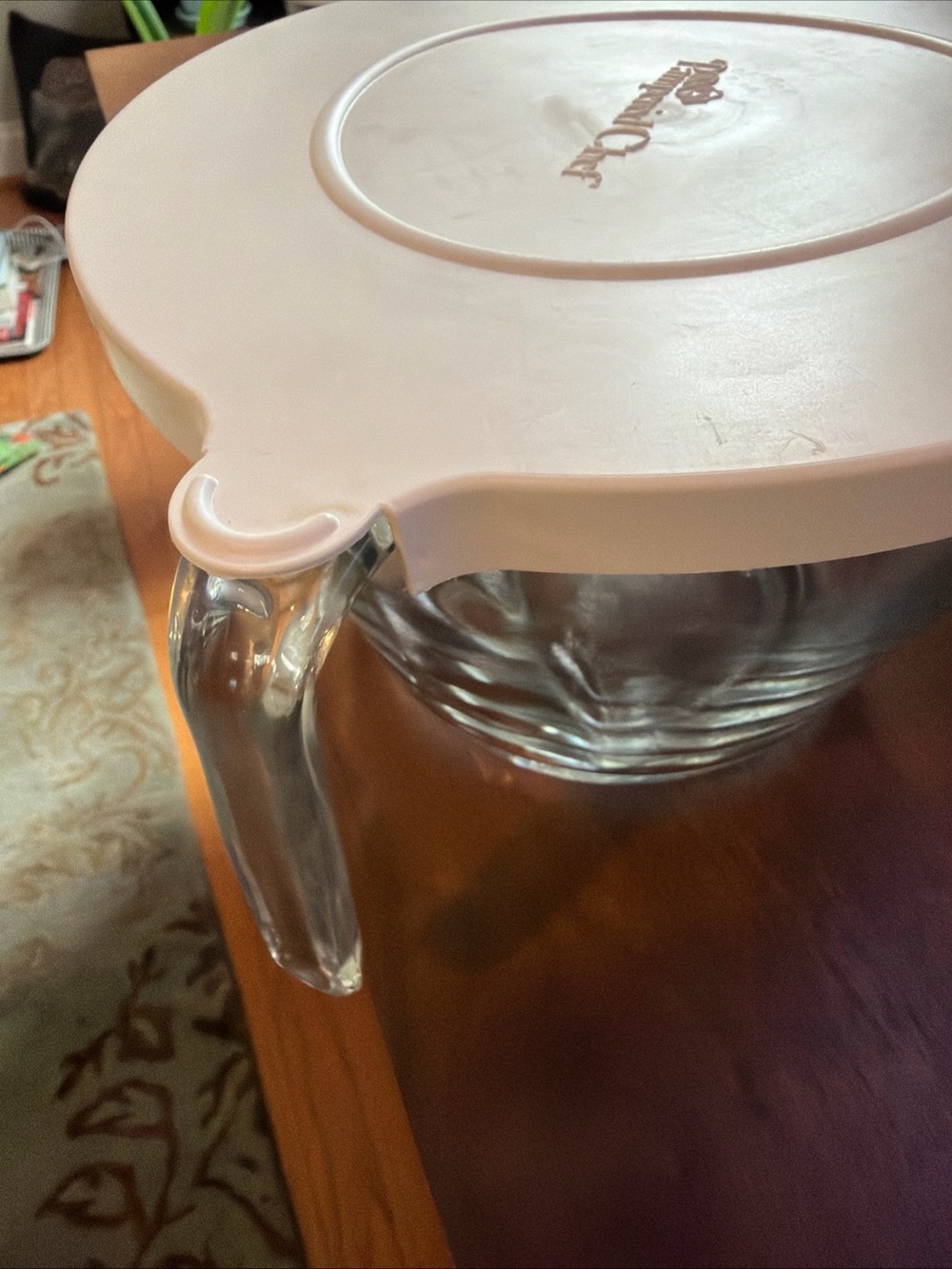 Pampered Chef Clear Glass Mixing Bowl with Measuring Marks 8 cup w lid - Picture 14 of 14